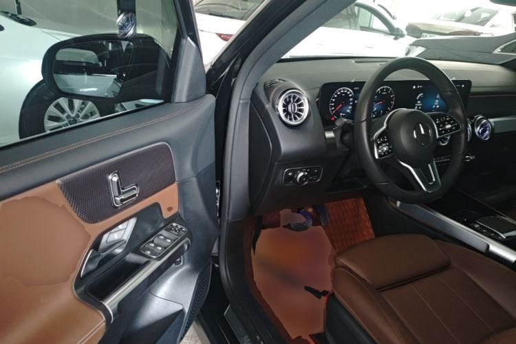 Used Mercedes-Benz GLB 2023 GLB 220 Sport Edition Driver Seat