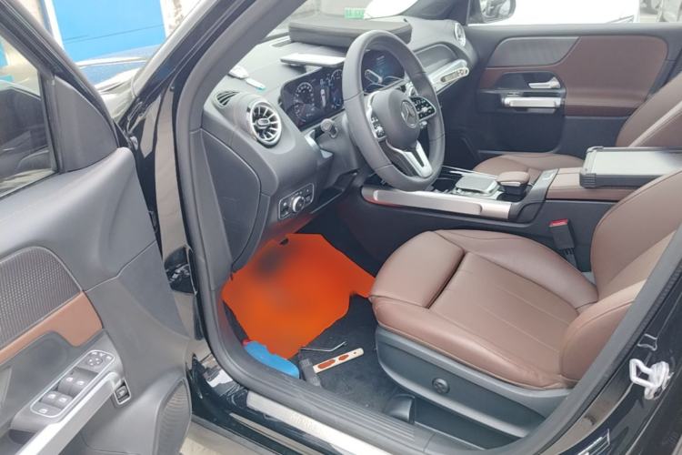 Used Mercedes-Benz GLB 2023 GLB 220 Sport Edition Driver Seat