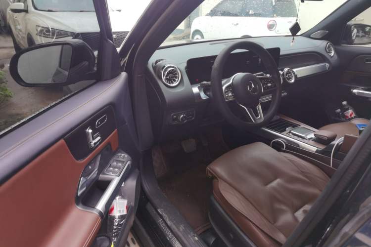 Used Mercedes-Benz GLB 2023 GLB 220 Fashion Model Driver Seat