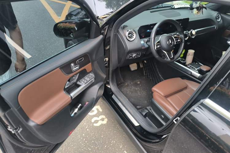 Used Mercedes-Benz GLB 2023 GLB 200 Fashion Model Driver Seat