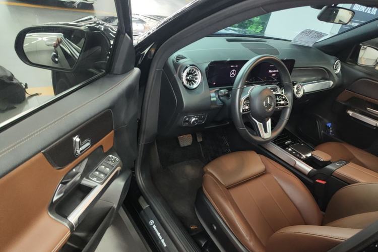 Used Mercedes-Benz GLB 2023 GLB 220 Sport Edition Driver Seat
