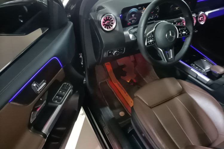 Used Mercedes-Benz GLB 2023 GLB 220 Sport Edition Driver Seat
