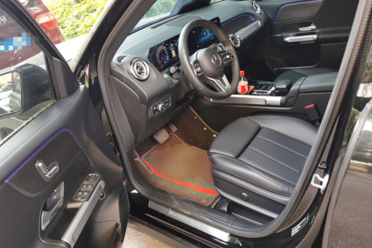 Used Mercedes-Benz GLB 2023 GLB 220 Sport Edition Driver Seat