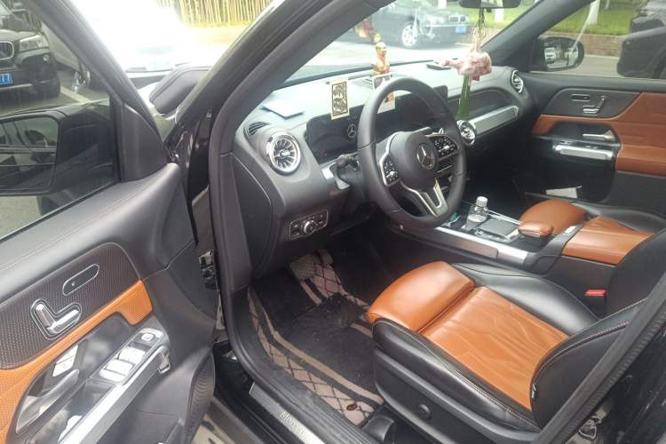 Used Mercedes-Benz GLB 2023 GLB 220 Fashion Model Driver Seat