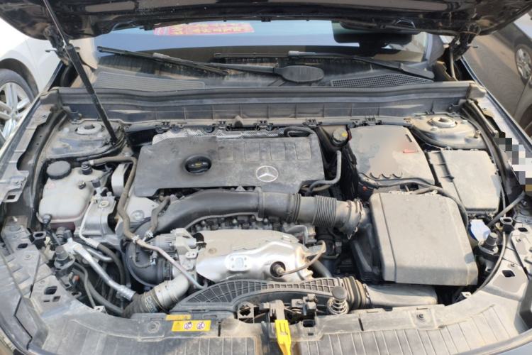 Used Mercedes-Benz GLB 2023 GLB 220 Sport Edition Engine Bay