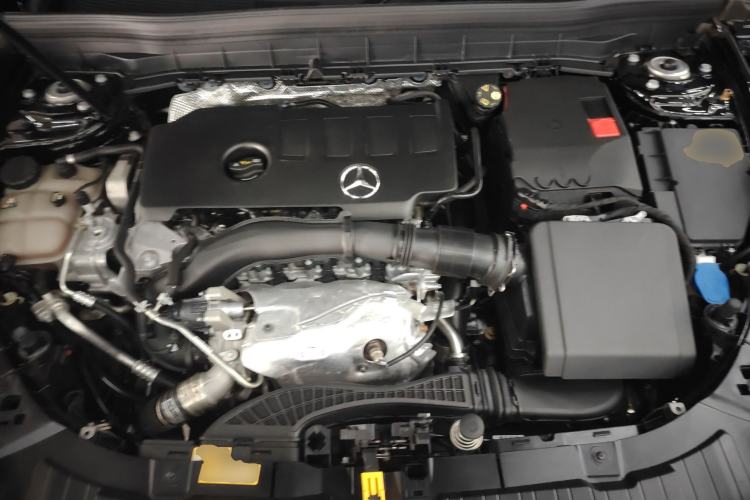 Used Mercedes-Benz GLB 2023 GLB 220 Sport Edition Engine Bay