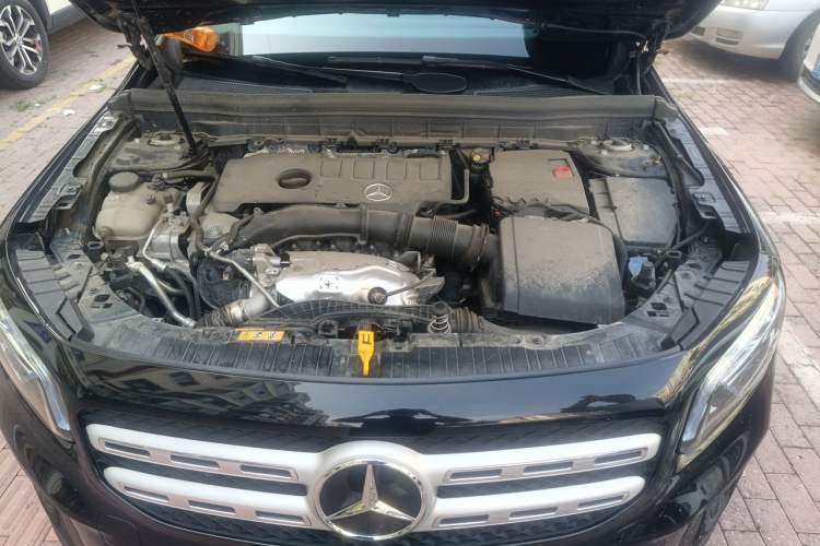 Used Mercedes-Benz GLB 2023 GLB 220 Fashion Model Engine Bay