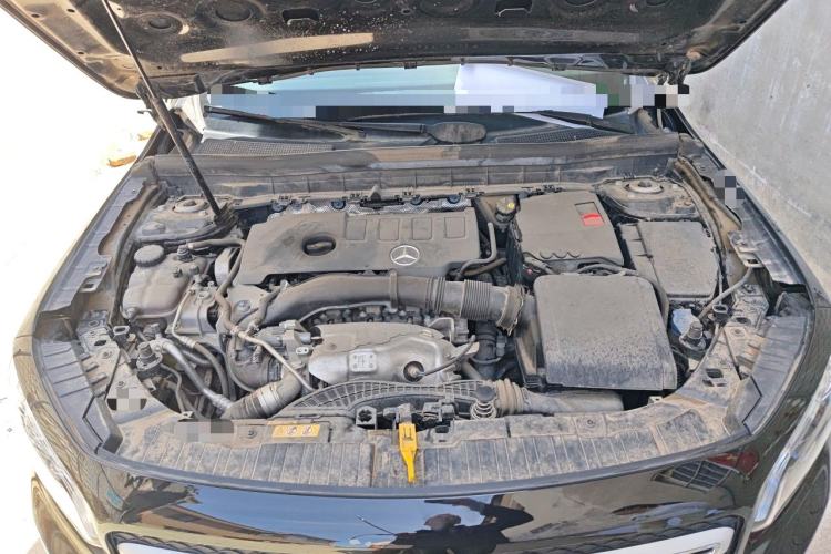Used Mercedes-Benz GLB 2023 GLB 220 Fashion Model Engine Bay