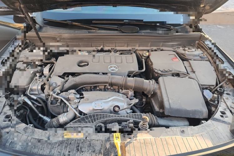 Used Mercedes-Benz GLB 2023 GLB 220 Sport Edition Engine Bay