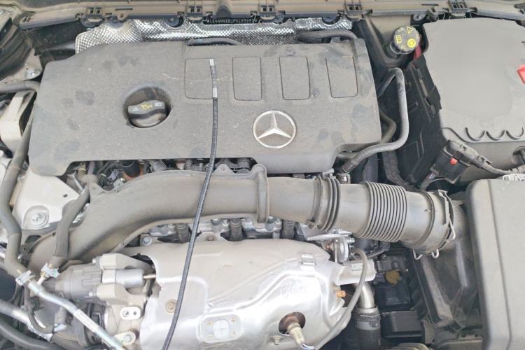 Used Mercedes-Benz GLB 2023 GLB 220 Fashion Model Engine Bay