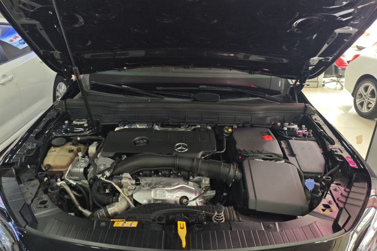 Used Mercedes-Benz GLB 2023 GLB 220 Fashion Model Engine Bay