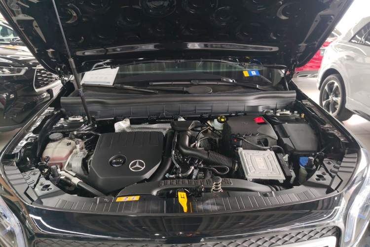 Used Mercedes-Benz GLB 2023 GLB 200 Dynamic Edition Engine Bay