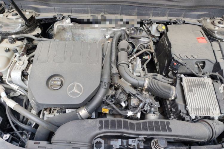 Used Mercedes-Benz GLB 2023 Refreshed GLB 200 Dynamic Edition Engine Bay
