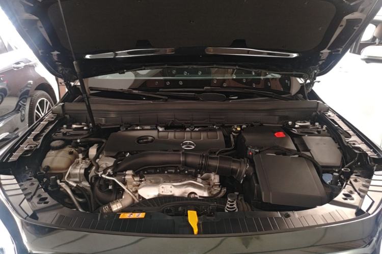 Used Mercedes-Benz GLB 2023 GLB 220 Sport Edition Engine Bay