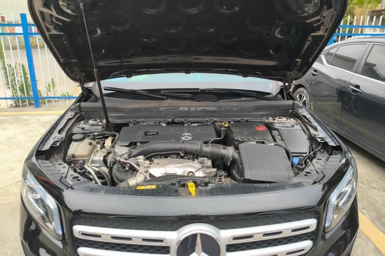 Used Mercedes-Benz GLB 2023 GLB 220 Fashion Model Engine Bay