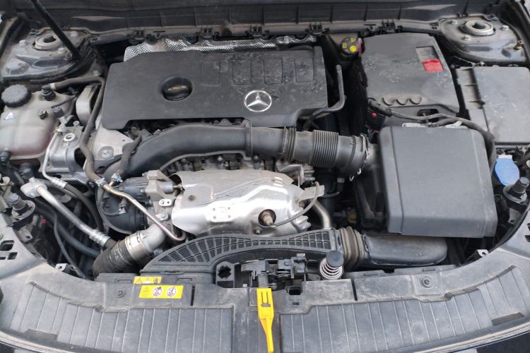 Used Mercedes-Benz GLB 2023 GLB 220 Sport Edition Engine Bay