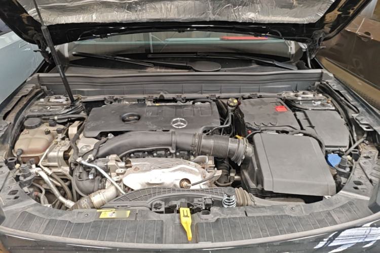 Used Mercedes-Benz GLB 2023 GLB 220 Fashion Model Engine Bay