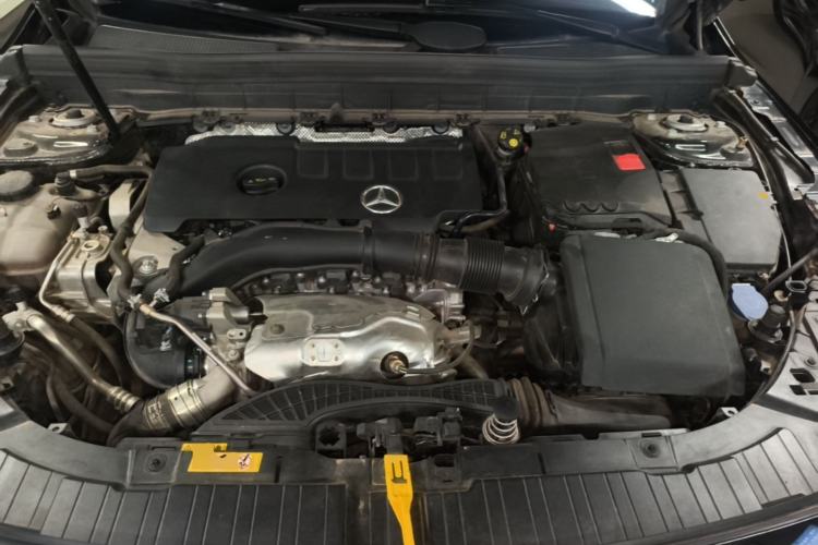 Used Mercedes-Benz GLB 2023 GLB 220 Sport Edition Engine Bay