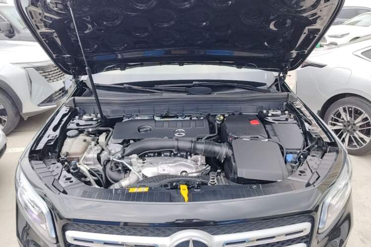 Used Mercedes-Benz GLB 2023 GLB 220 Sport Edition Engine Bay