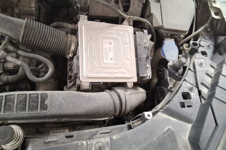 Used Mercedes-Benz GLB 2023 GLB 200 Dynamic Edition Engine Bay Left