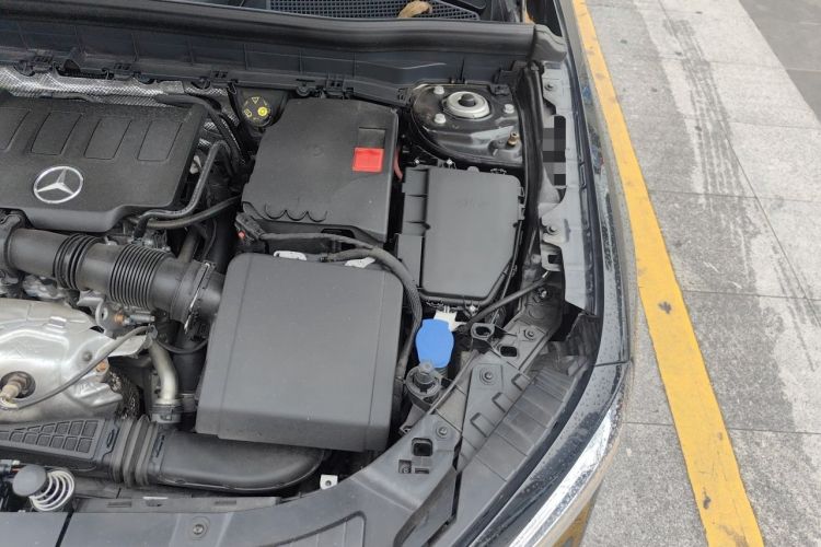 Used Mercedes-Benz GLB 2023 GLB 220 Sport Edition Engine Bay Left