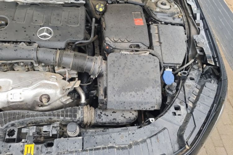 Used Mercedes-Benz GLB 2023 GLB 220 Fashion Model Engine Bay Left