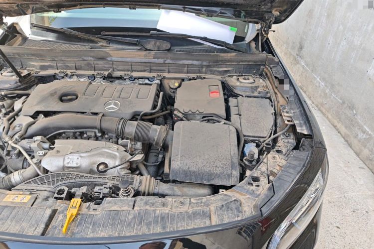 Used Mercedes-Benz GLB 2023 GLB 220 Fashion Model Engine Bay Left