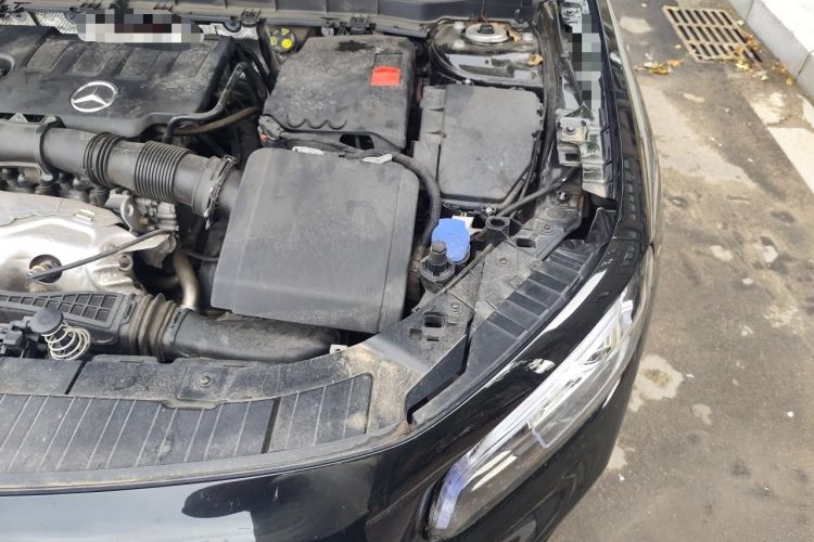 Used Mercedes-Benz GLB 2023 GLB 220 Sport Edition Engine Bay Left