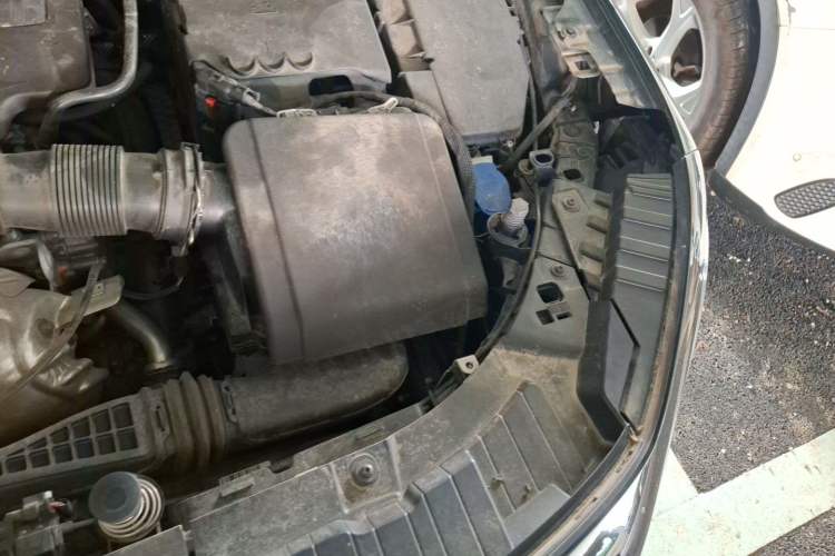 Used Mercedes-Benz GLB 2023 GLB 220 Sport Edition Engine Bay Left