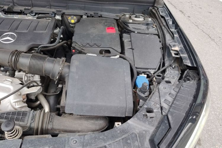 Used Mercedes-Benz GLB 2023 GLB 220 Sport Edition Engine Bay Left
