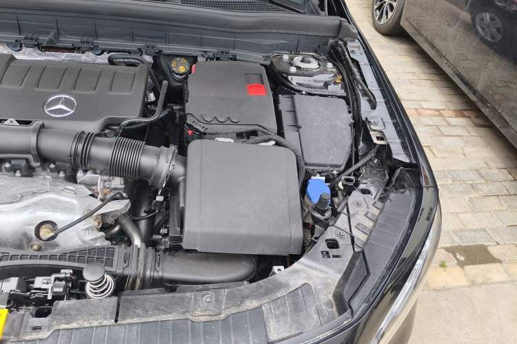 Used Mercedes-Benz GLB 2023 GLB 220 Sport Edition Engine Bay Left