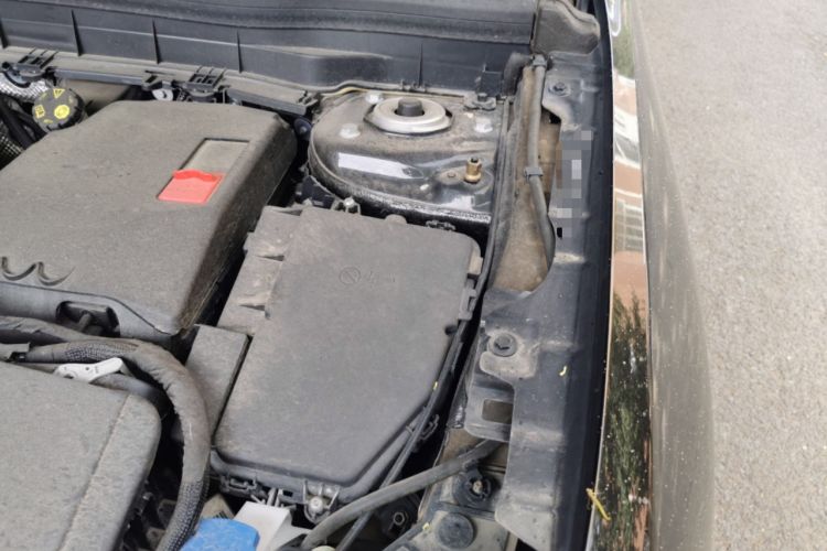 Used Mercedes-Benz GLB 2023 GLB 220 Sport Edition Engine Bay Left