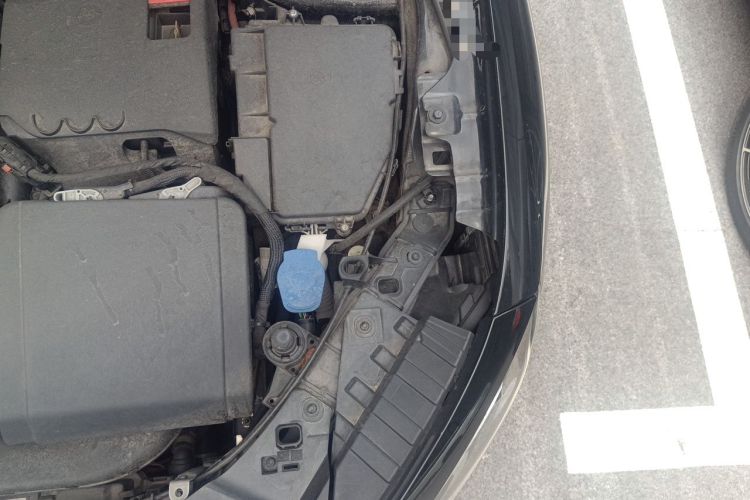 Used Mercedes-Benz GLB 2023 GLB 220 Fashion Model Engine Bay Left