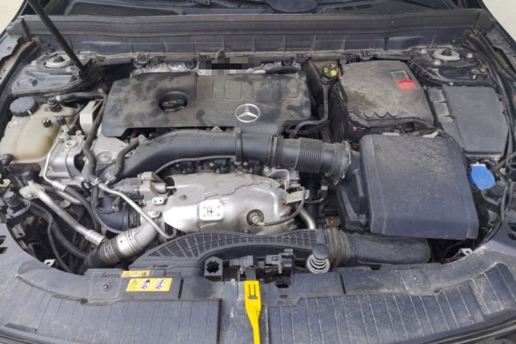 Used Mercedes-Benz GLB 2023 GLB 220 Fashion Model Engine Bay