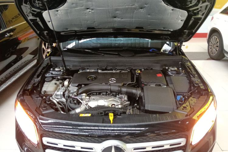 Used Mercedes-Benz GLB 2023 GLB 220 Fashion Model Engine Bay