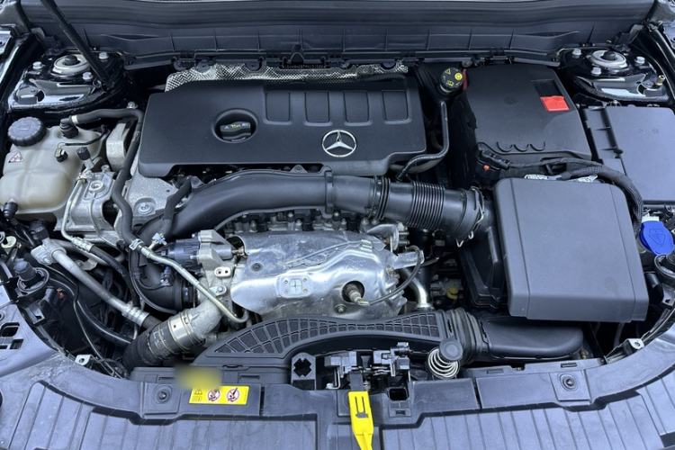 Used Mercedes-Benz GLB 2023 GLB 220 Sport Edition Engine Bay