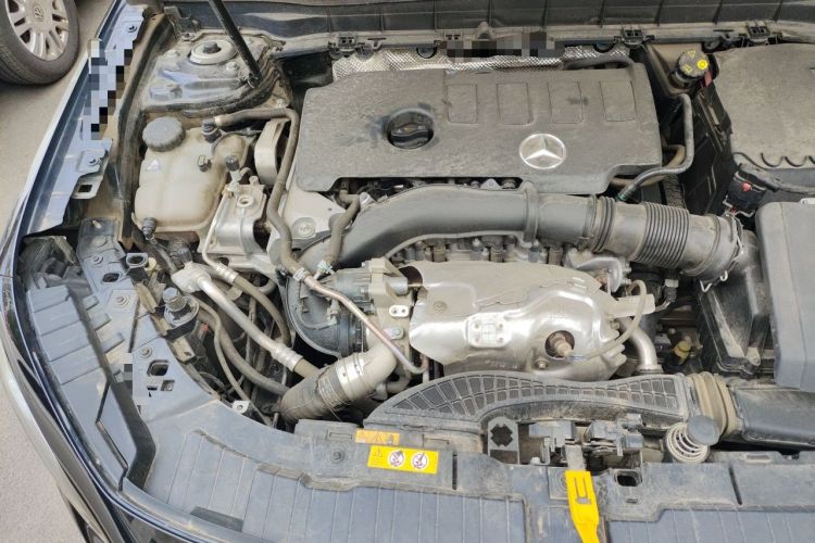 Used Mercedes-Benz GLB 2023 GLB 220 4MATIC Engine Bay Right