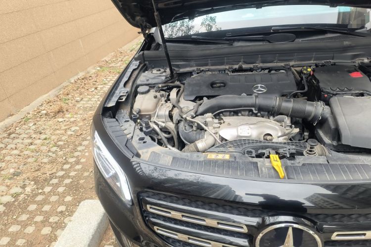 Used Mercedes-Benz GLB 2023 GLB 220 4MATIC Engine Bay Right