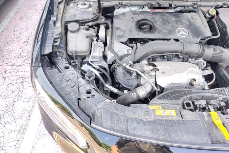 Used Mercedes-Benz GLB 2023 GLB 220 Sport Edition Engine Bay Right