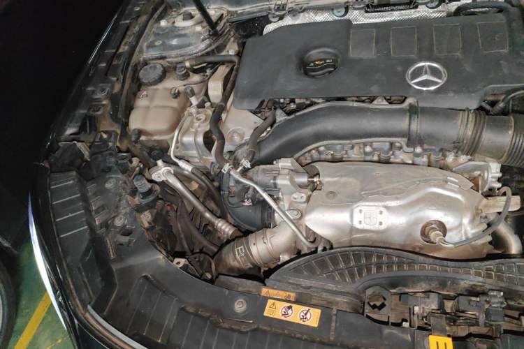 Used Mercedes-Benz GLB 2023 GLB 220 Fashion Model Engine Bay Right
