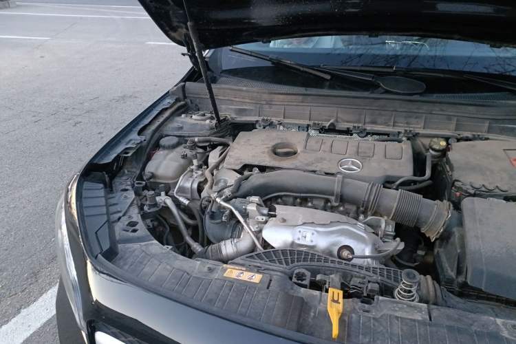 Used Mercedes-Benz GLB 2023 GLB 220 Fashion Model Engine Bay Right