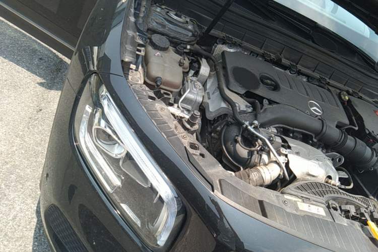 Used Mercedes-Benz GLB 2023 GLB 220 Fashion Model Engine Bay Right