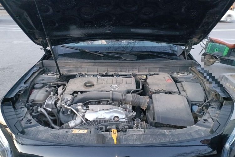 Used Mercedes-Benz GLB 2023 GLB 220 Fashion Model Engine Bay