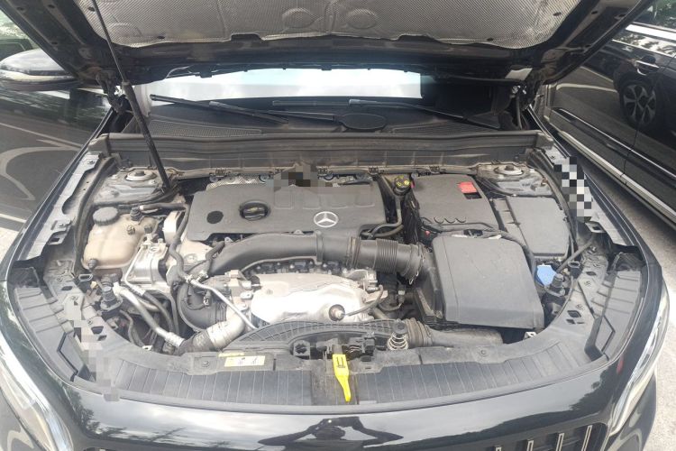 Used Mercedes-Benz GLB 2023 GLB 220 Fashion Model Engine Bay