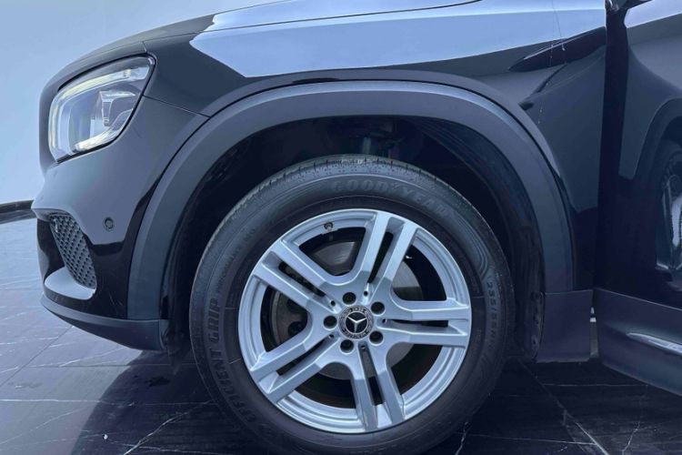 Used Mercedes-Benz GLB 2023 GLB 220 Sport Edition Exterior 1