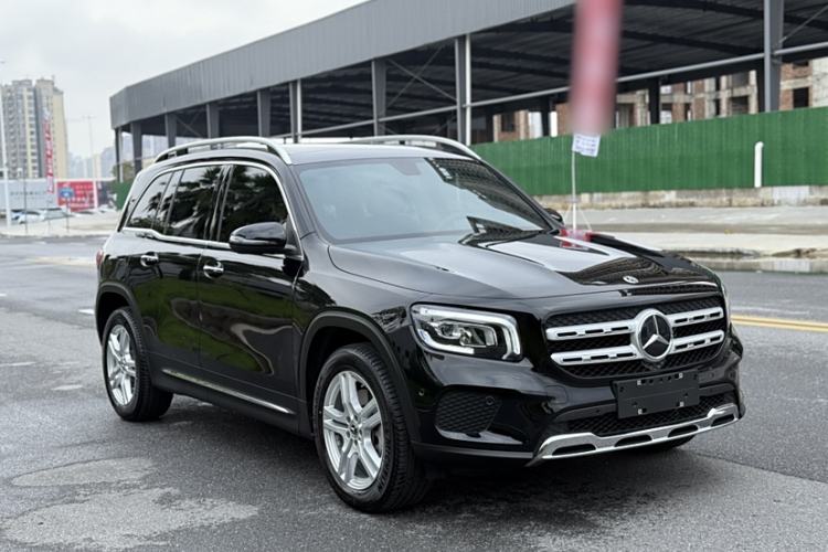 Used Mercedes-Benz GLB 2023 GLB 220 Sport Edition Exterior 2