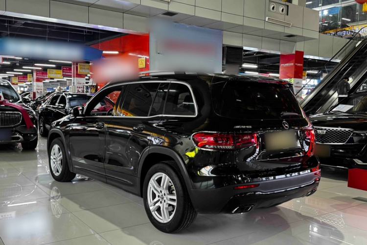 Used Mercedes-Benz GLB 2023 Refreshed GLB 200 Dynamic Edition Exterior 2