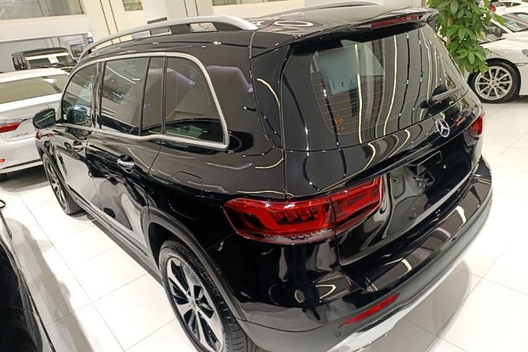 Used Mercedes-Benz GLB 2023 GLB 220 Fashion Model Exterior 2