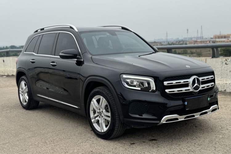 Used Mercedes-Benz GLB 2023 GLB 220 Sport Edition Exterior 2