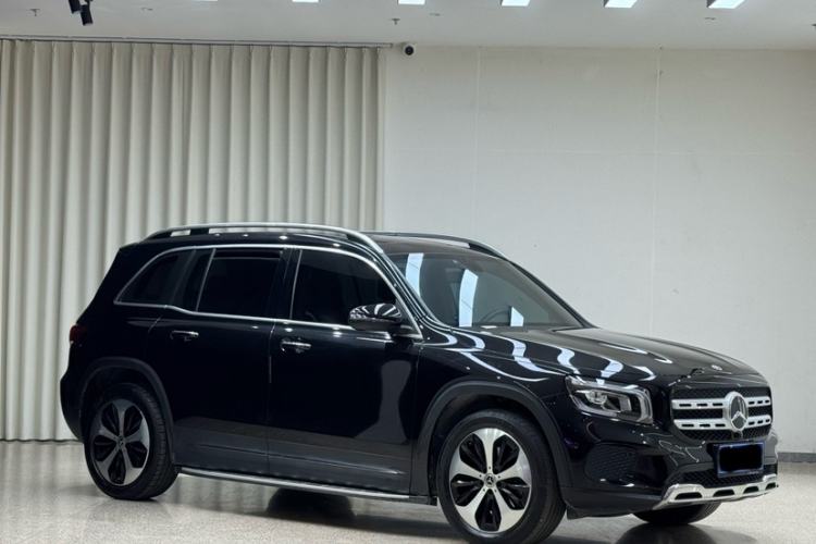 Used Mercedes-Benz GLB 2023 GLB 220 Fashion Model Exterior 2
